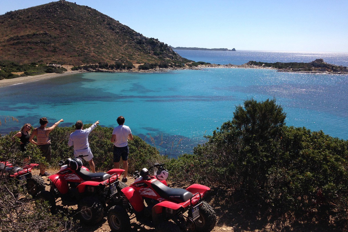 le bouganville villasimius sardegna escursione in quad