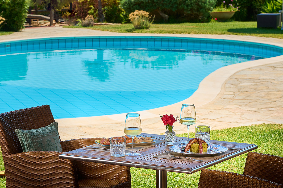 le bouganville villasimius sardegna ristorante pranzo piscina